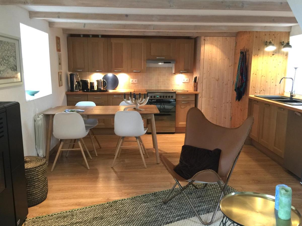 Apartamento La Colline des Renards Locmaria-Berrien Exterior foto